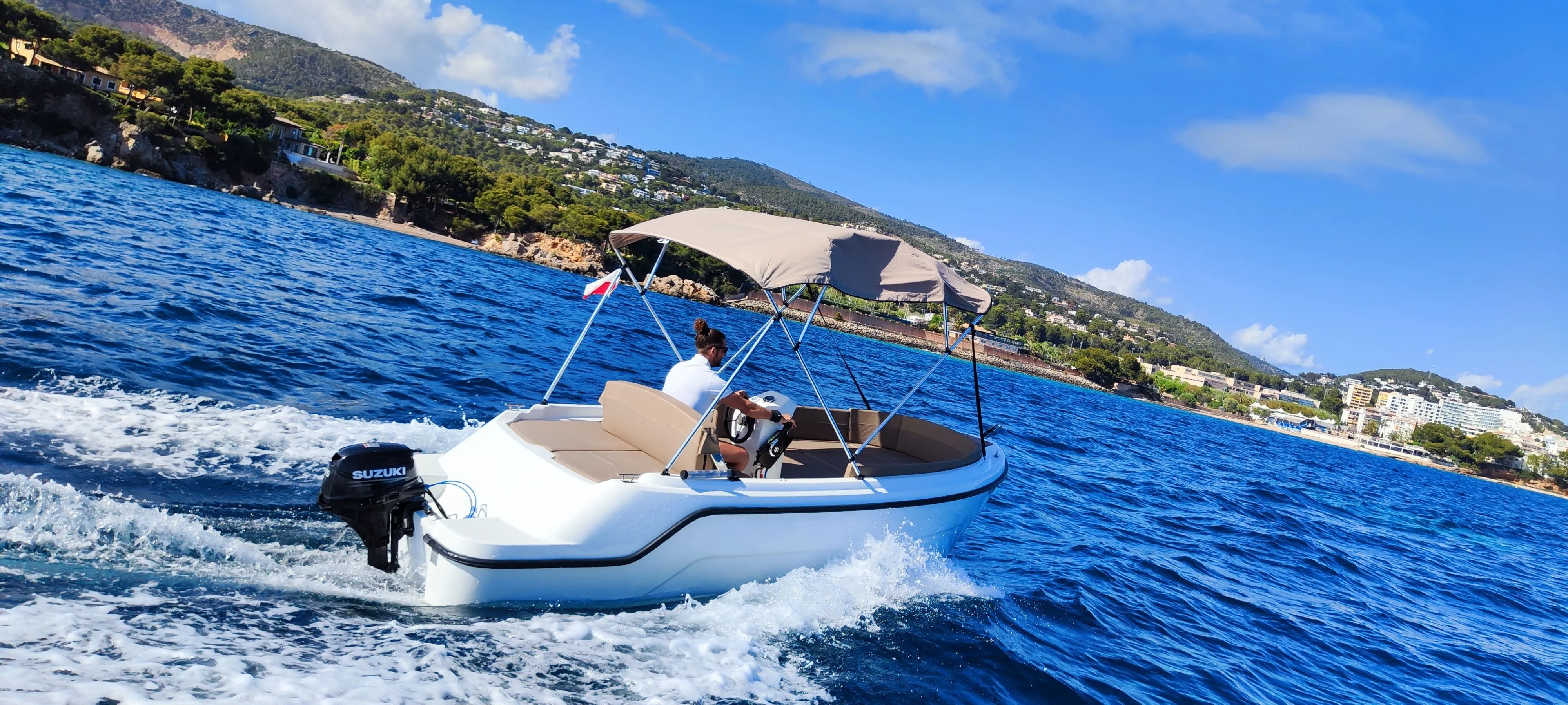Aqua 1 Charter Boat