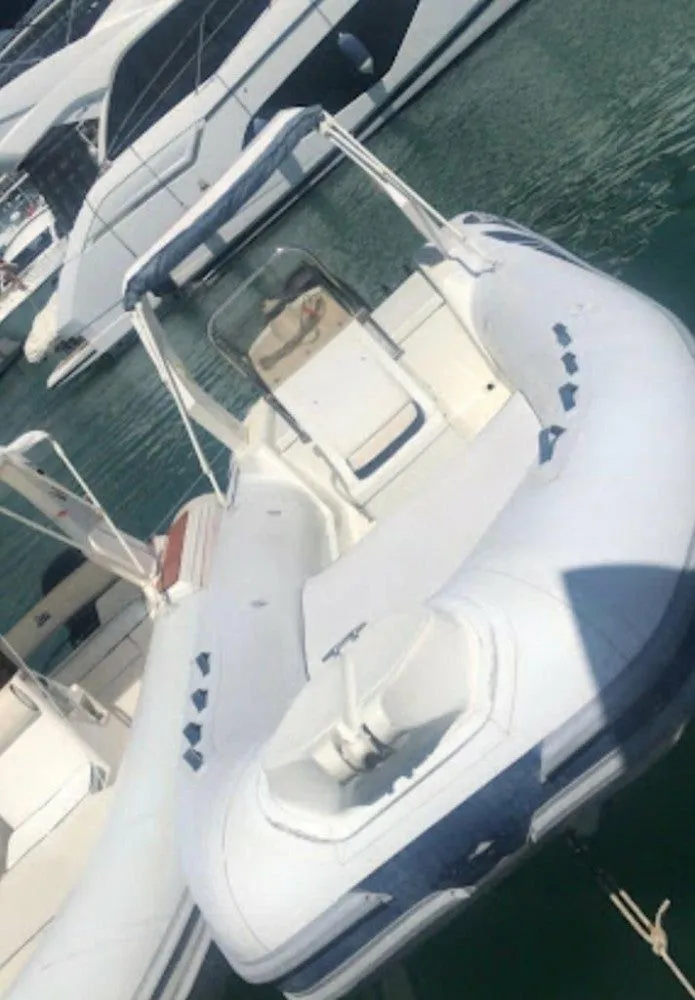 No Name Charter Boat