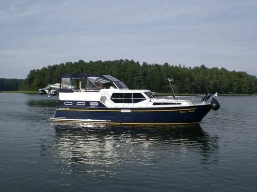 Charter a 12m Aqua Yacht 1200 in Malchow