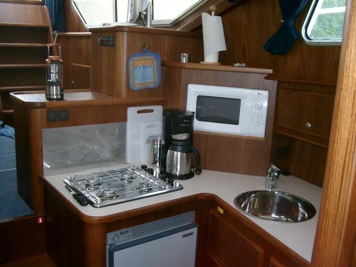 Charter a 12m Aqua Yacht 1200 in Malchow