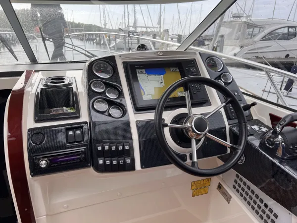 Rent a 8.5m Aquador 28HT Motor Yacht in Stockholm