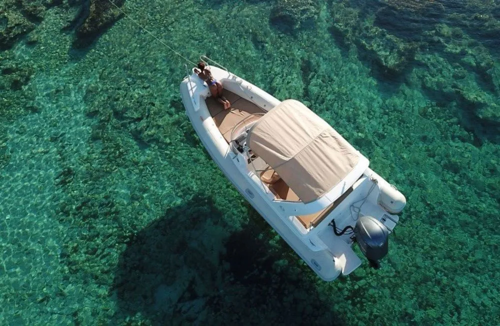Aquamax Charter Boat