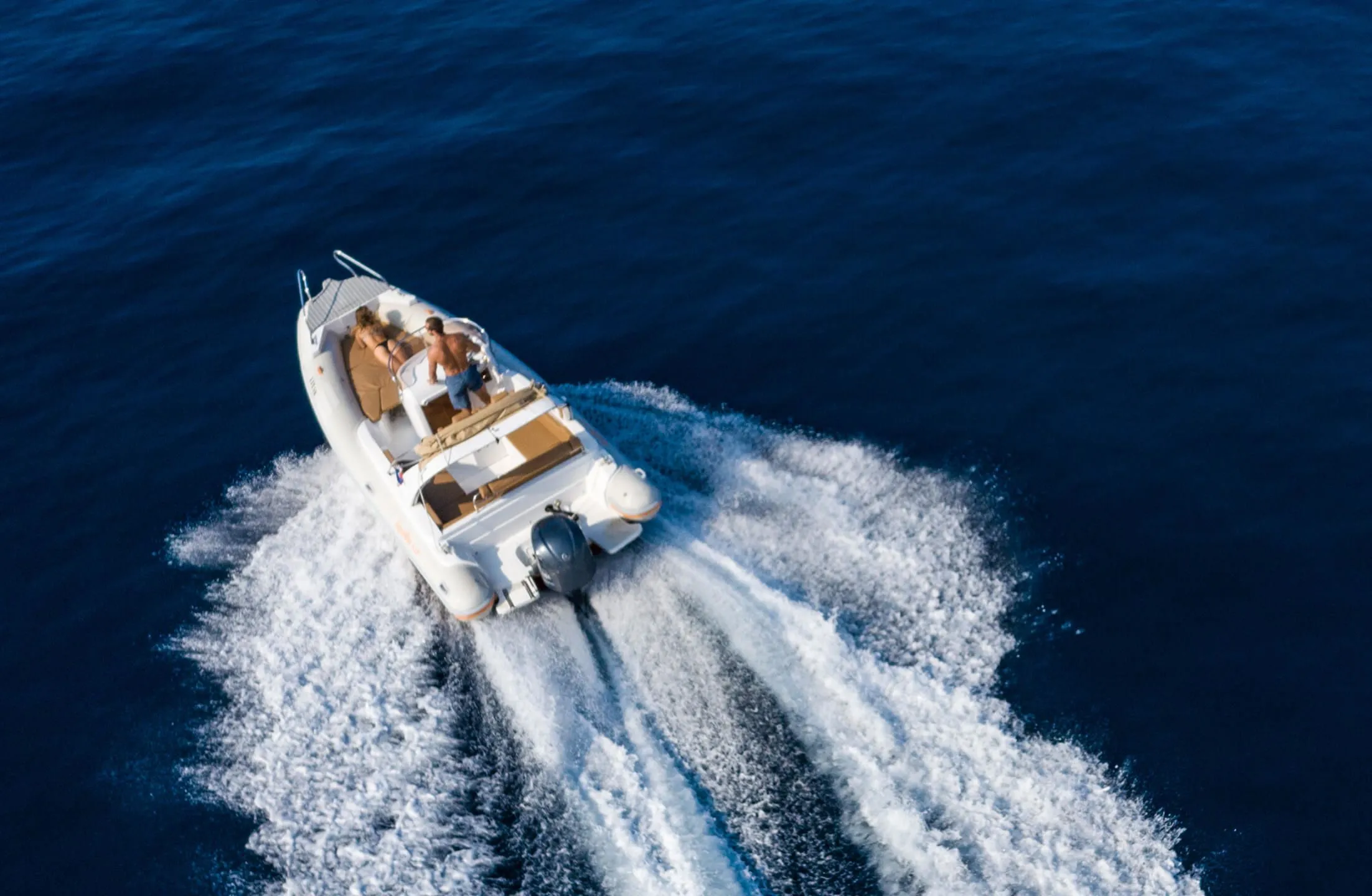 Rent a 7m Motor Boat Aquamax 23 in Hvar
