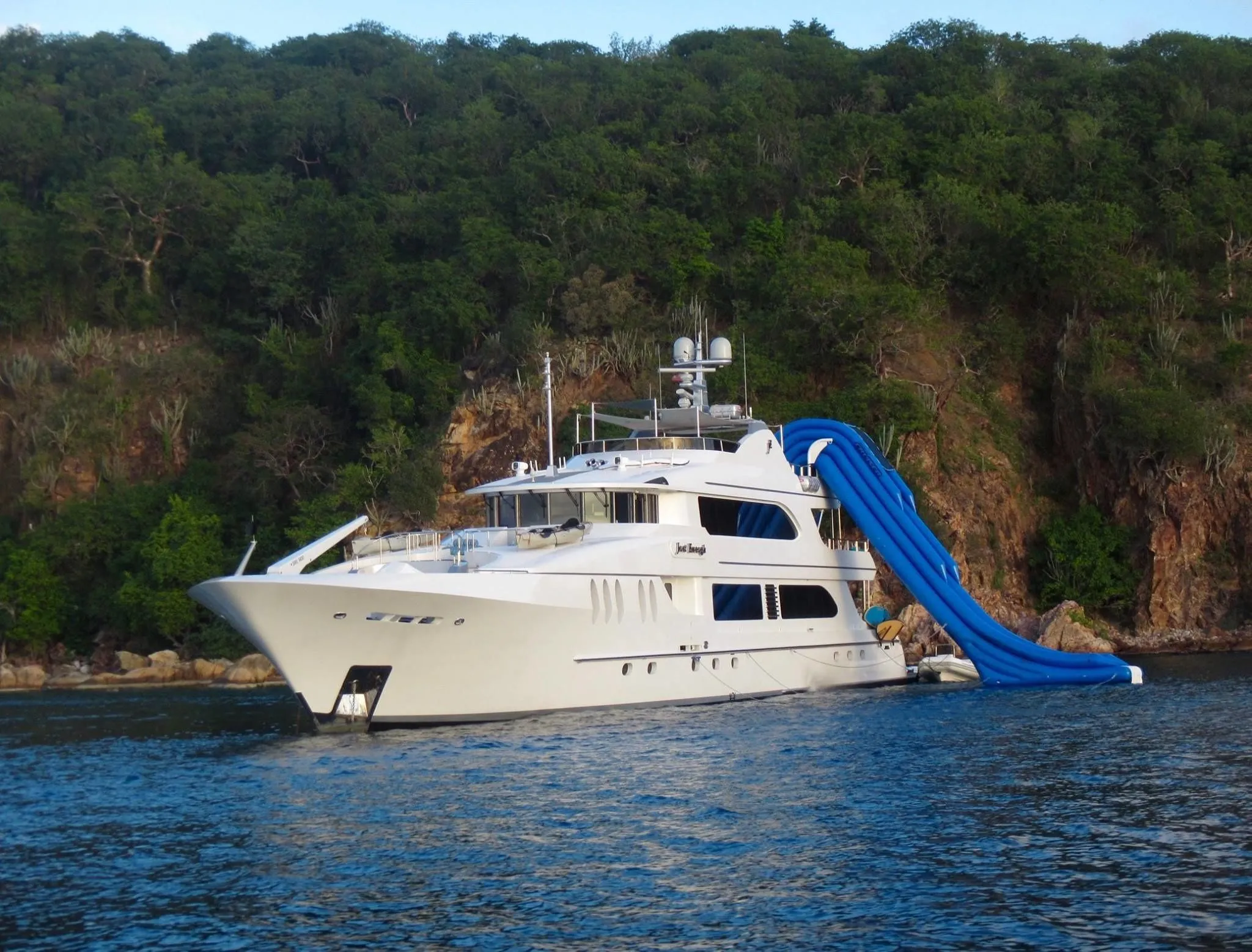 Just Enough Charterboot - 4