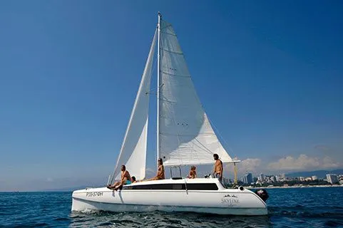 Explore Sochi on a 8.51m Rental Boat