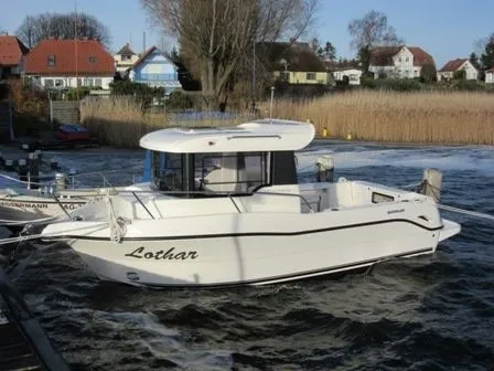 Explore Breege on a 6.88m Rental Motor Boat Arvor 690
