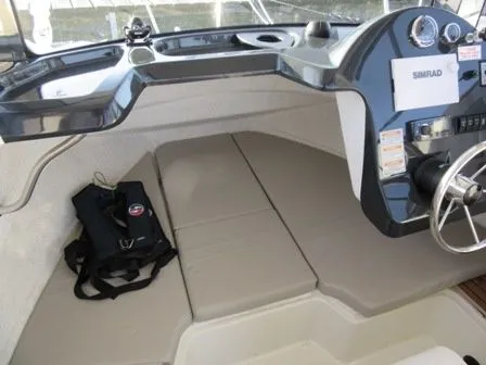 Explore Breege on a 6.88m Rental Motor Boat Arvor 690
