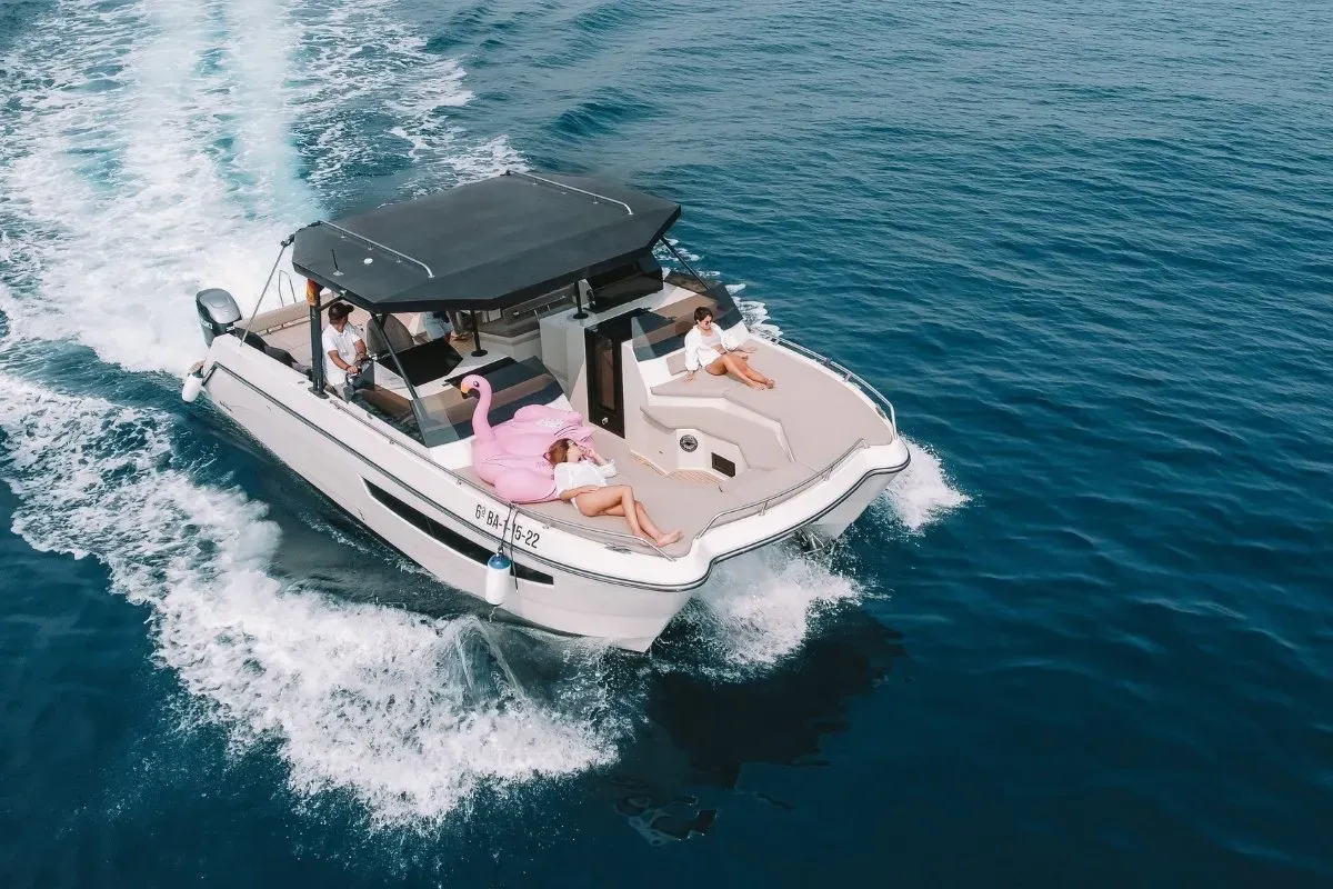 Alexa 37 Charter Boat
