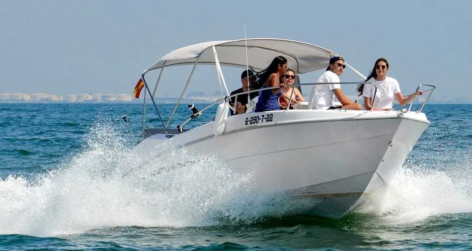 5.98m Valencia Motor Boat Astilux AX 600 Open Hire