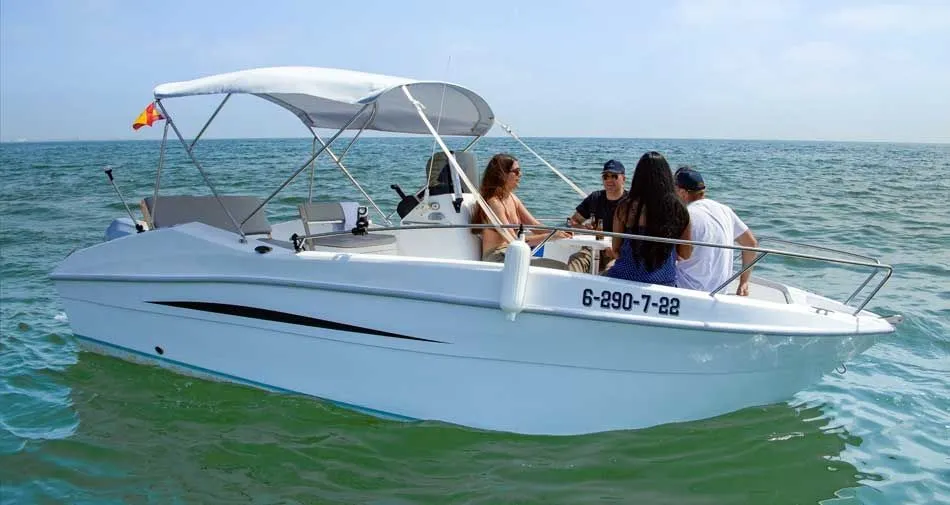 No Name Charter Boat