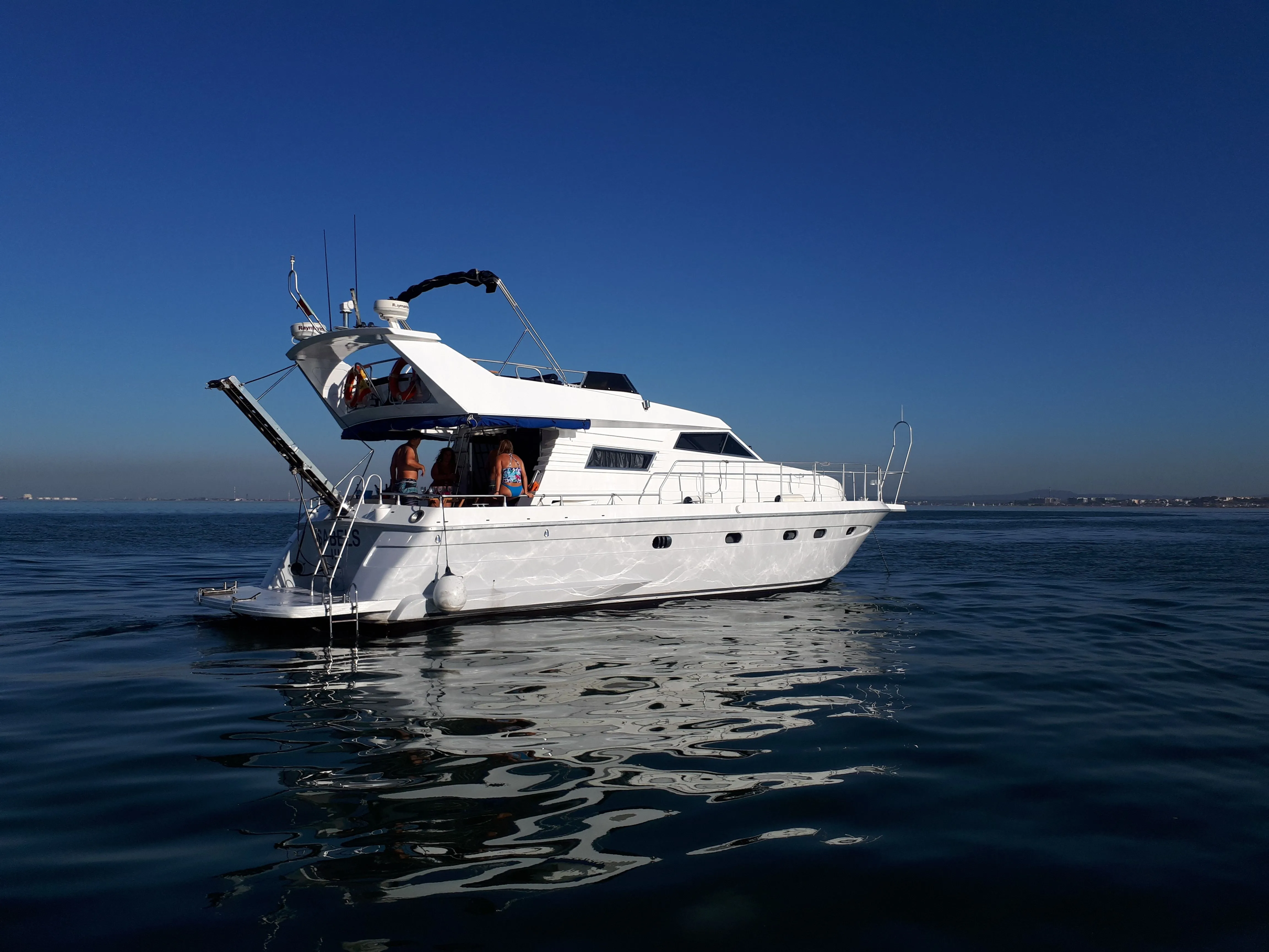 Isabels 3 Charter Boat