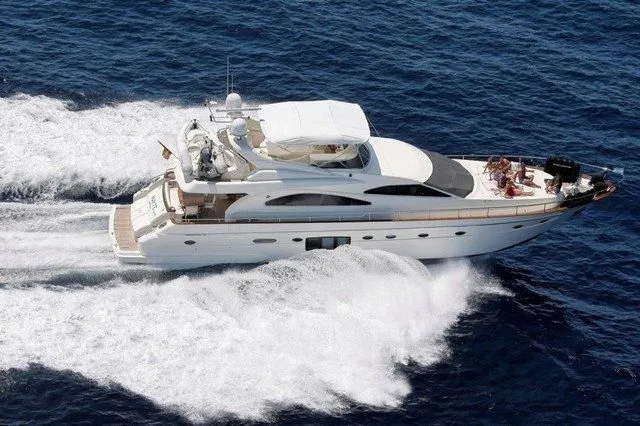 Mayte 4 Charter Boat
