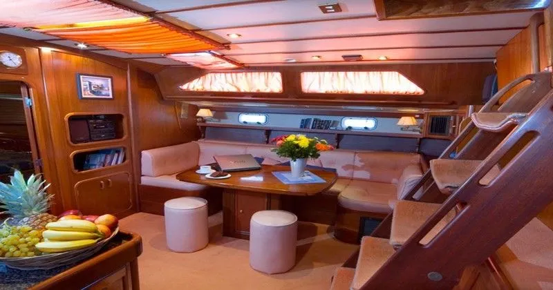 Summer Love Charter Boat - 5