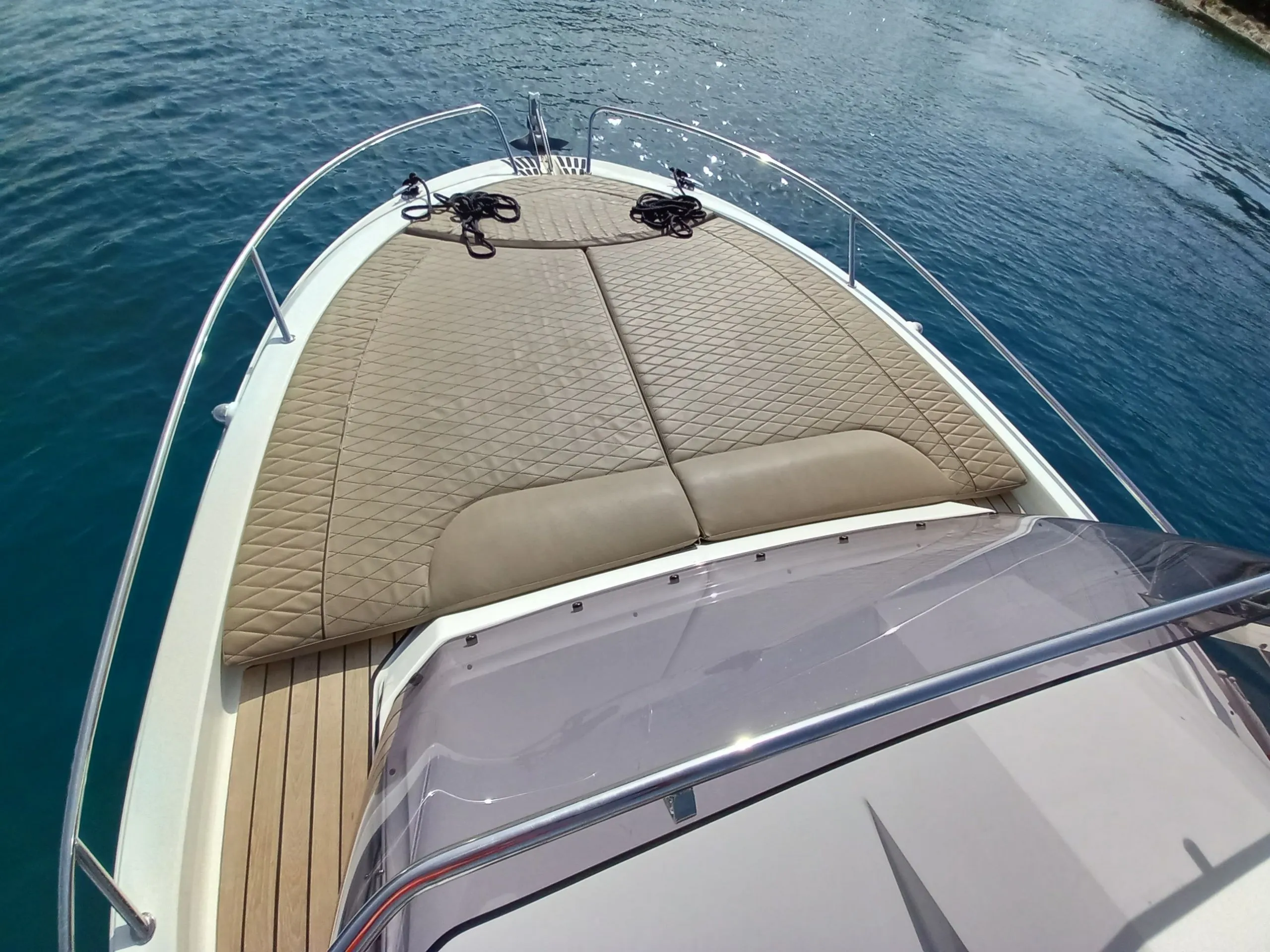 Rent a 7.7m Atlantic 750 Sun Cruiser Motor Boat in Tribunj