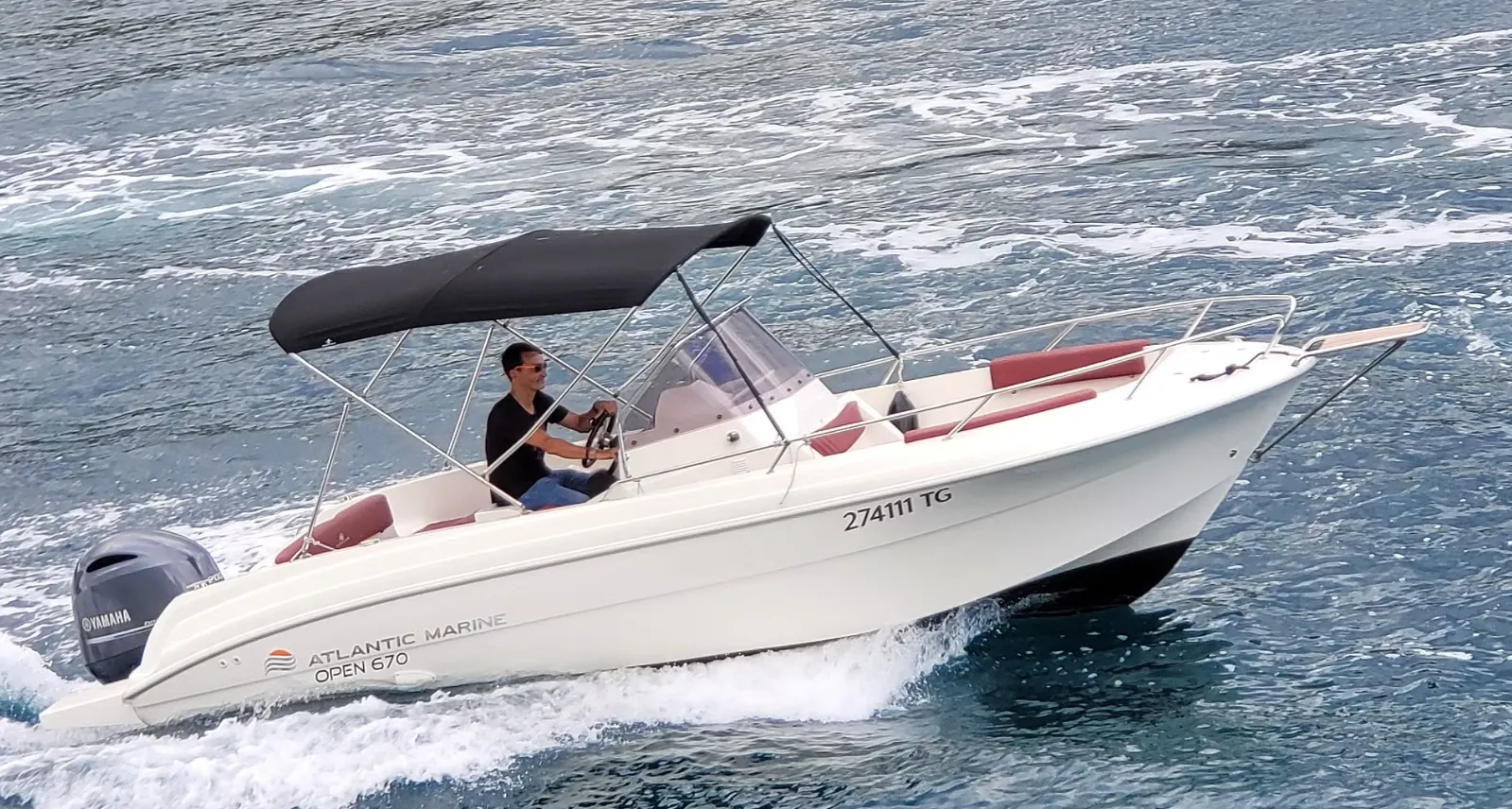 Rent a 6.7m Motor Boat Atlantic Marine 670 in Split