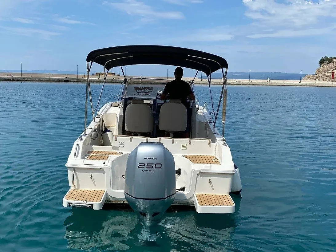 Explore Makarska on a 7.29m Rental Atlantic Marine 730
