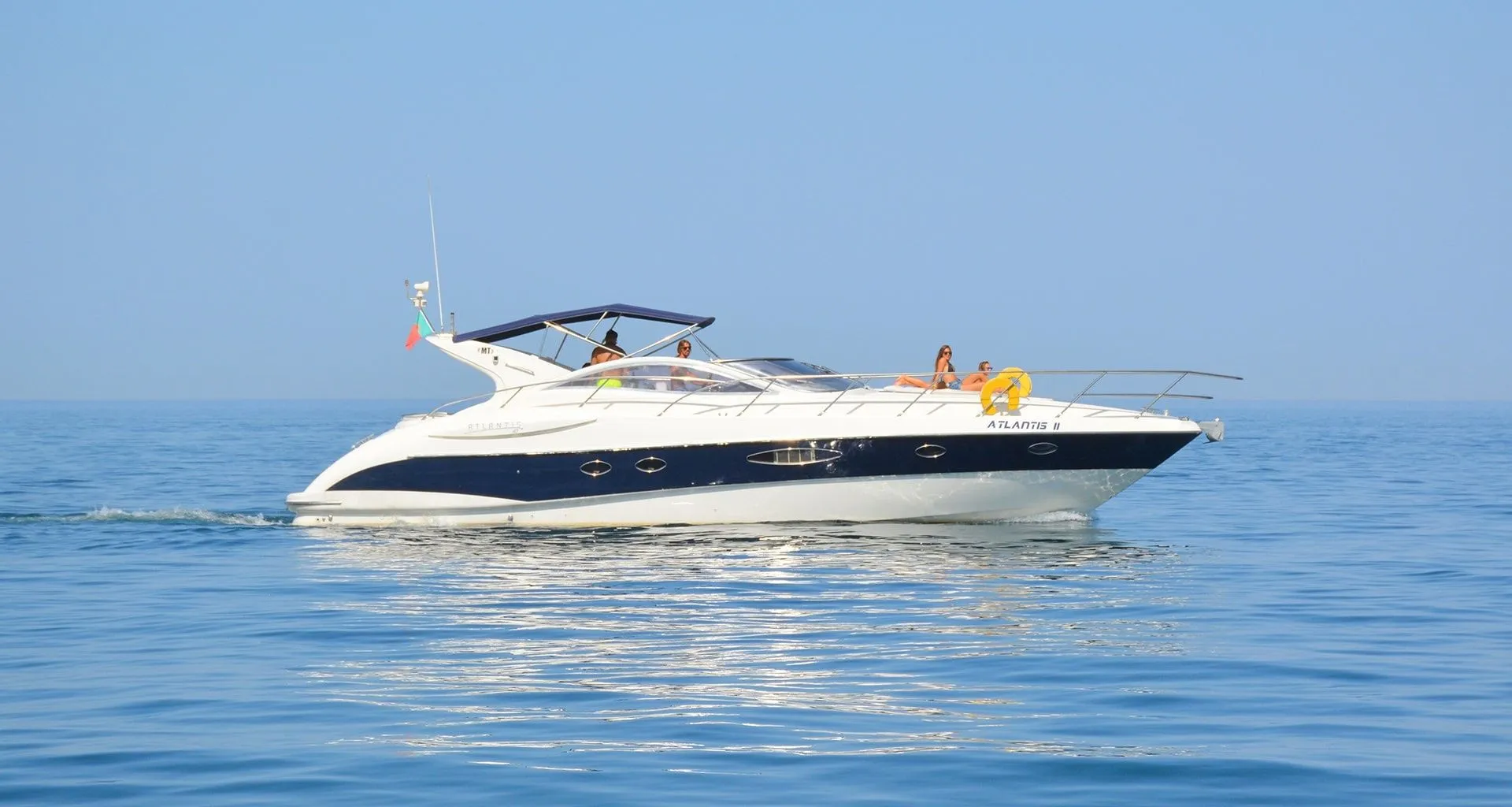 Charter a 13.96m Motor Yacht in Vilamoura