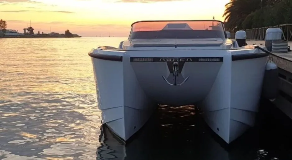 Explore Cagliari on a 9.16m Rental Motor Boat Aurea 30
