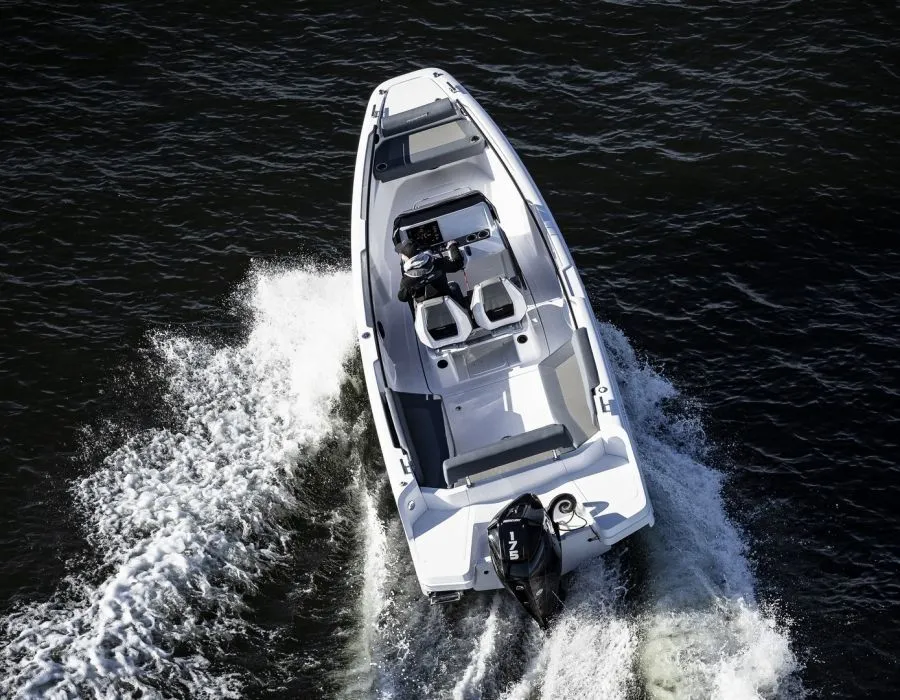 7.2m Parikia Motor Boat Axopar 22 Spyder Hire