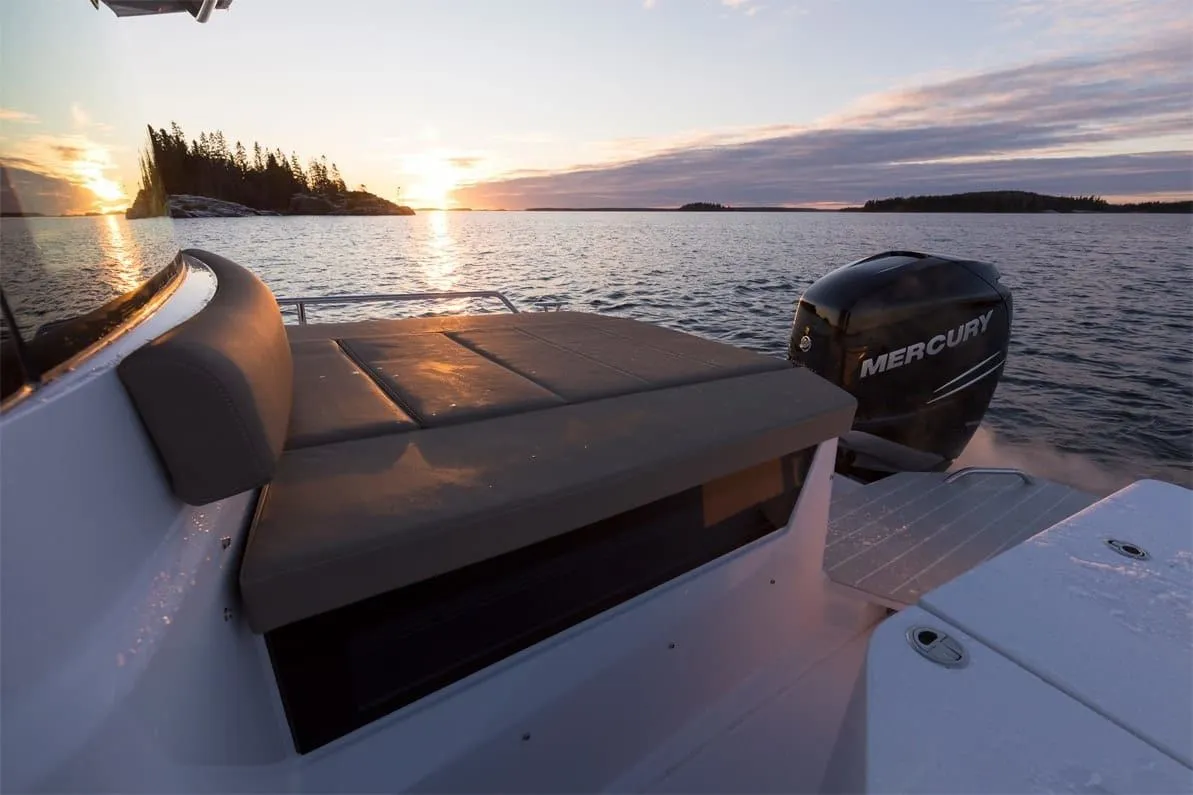 No Name Charter Boat