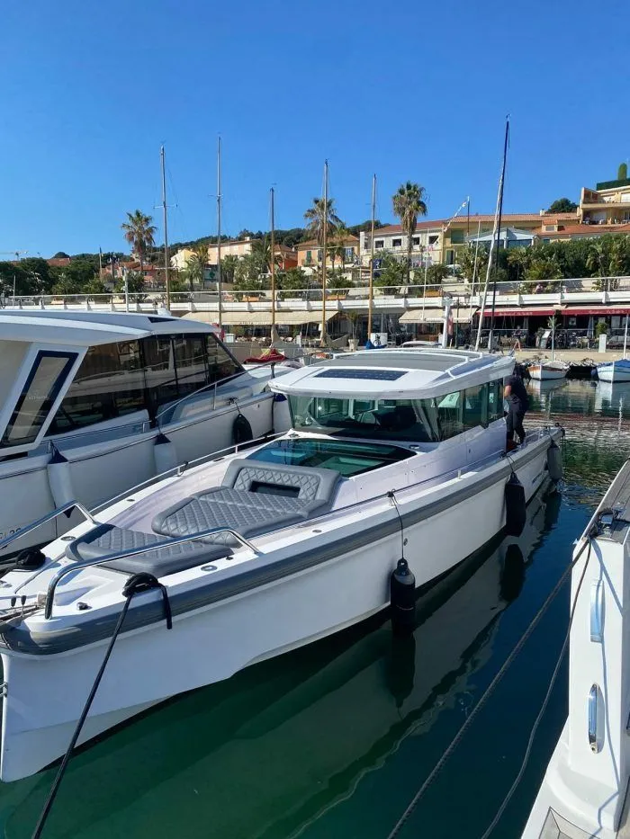 11.2m Saint-Jean-Cap-Ferrat Axopar 37 Hire