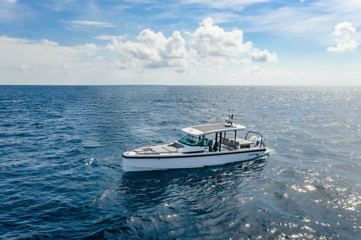 Brabus Charter Boat