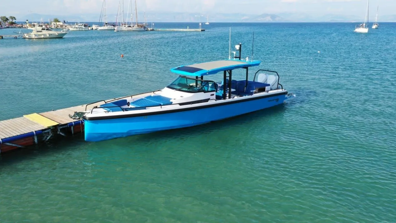11.2m Gouvia Motor Yacht Axopar T-Top Brabus Line 37 Hire