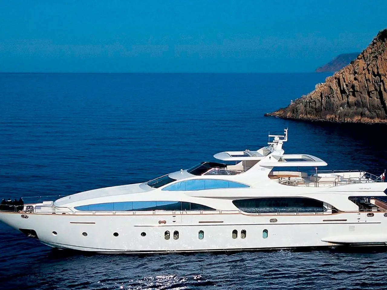 White Pearl Charter Boat