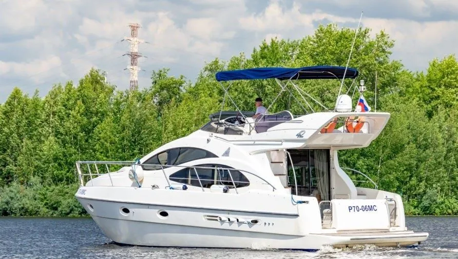 Azimut лодка на прокат - 5