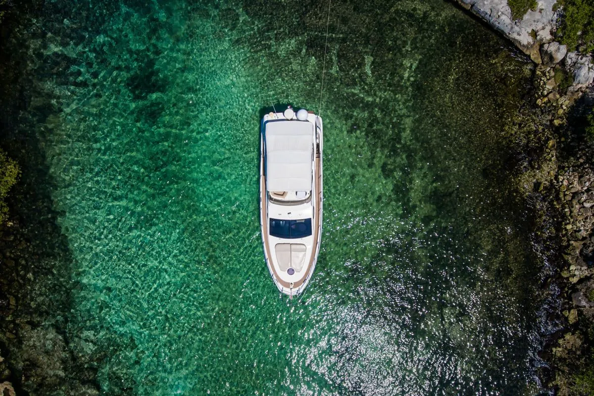 12.9m Puerto Aventuras Boat Hire