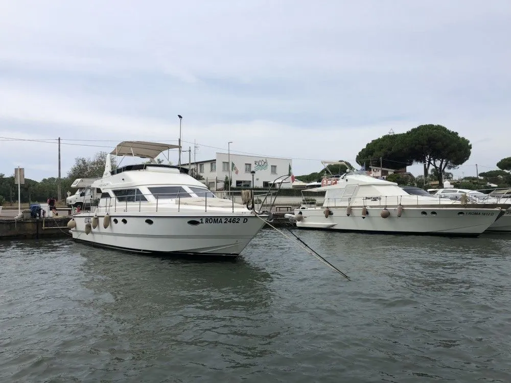 Morbidona Charter Boat