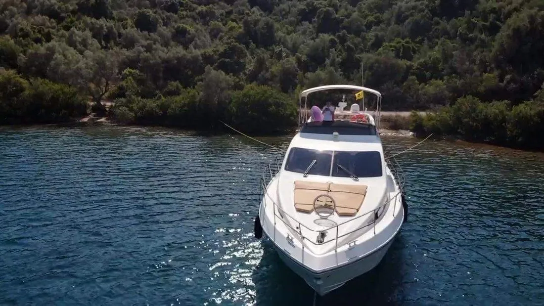 Lefkada Kiralık 3 Kabinli 14.82m Motoryat