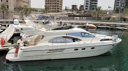 Cozmo 7 Charter Boat