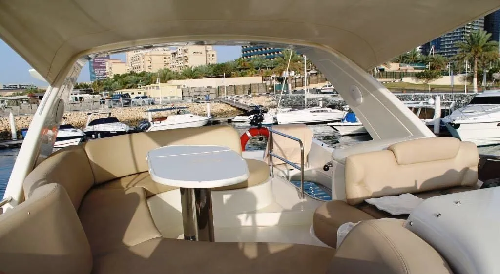 Чартер Gailo 2 - 4