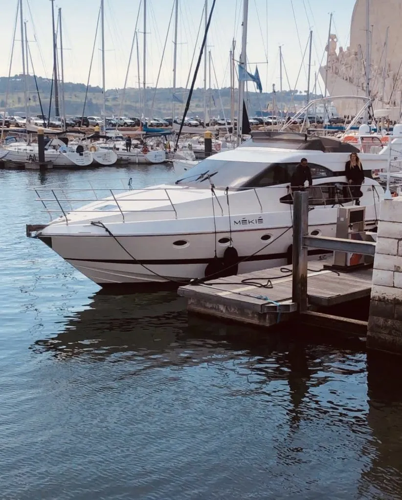 Charter a 15.6m Motor Yacht in Lisbon