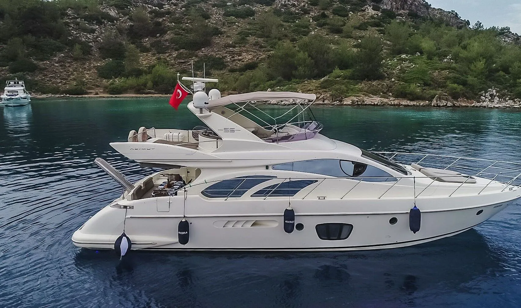 Boot - Charter a 17.5m Motor Yacht Azimut 55 in Bodrum