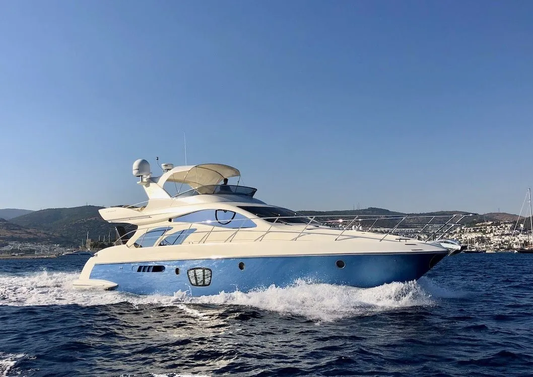 Bodrum 17.51m Kiralık Azimut 55 Motoryat