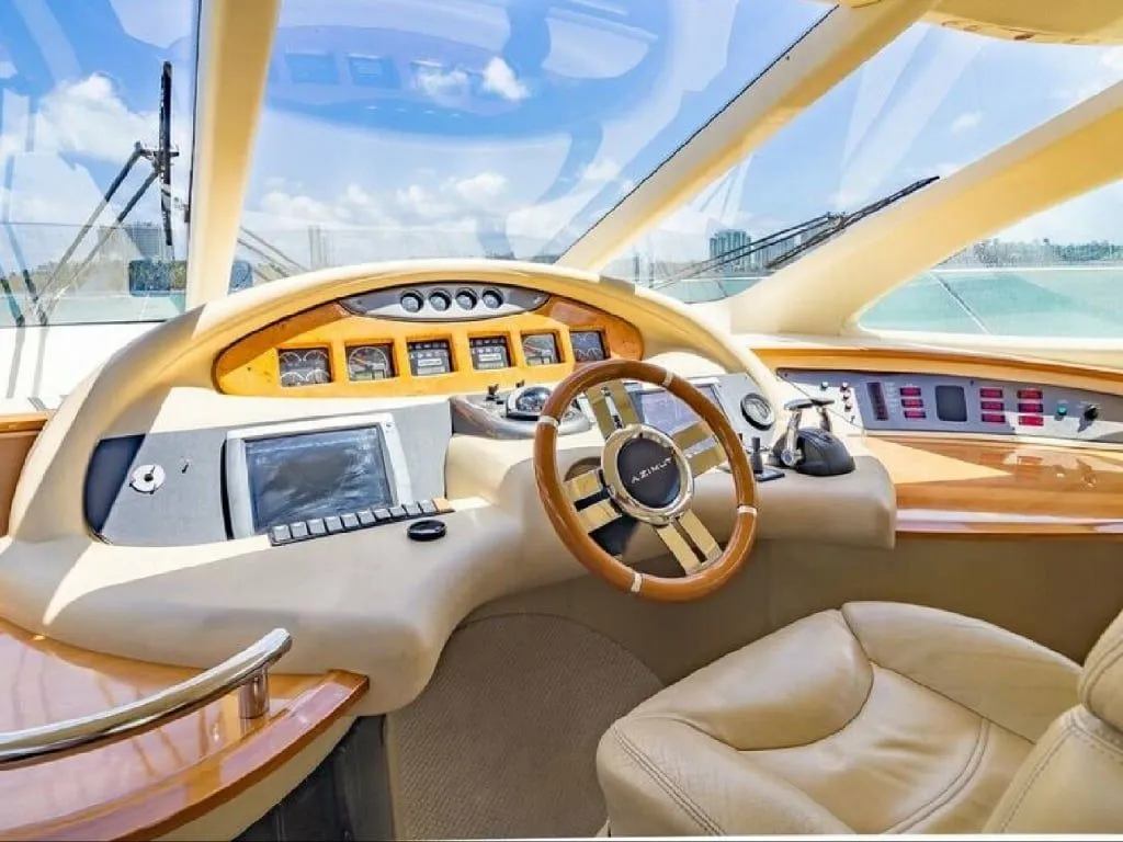 Le Belle Vie Charter Boat