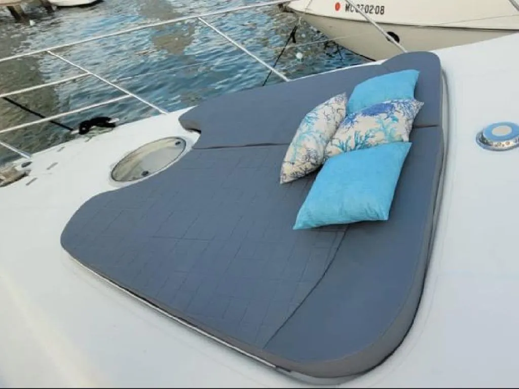 Luz I Charter Boat