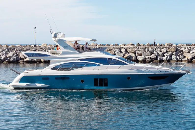 18.9m Marbella Motor Yacht Azimut 58 Hire