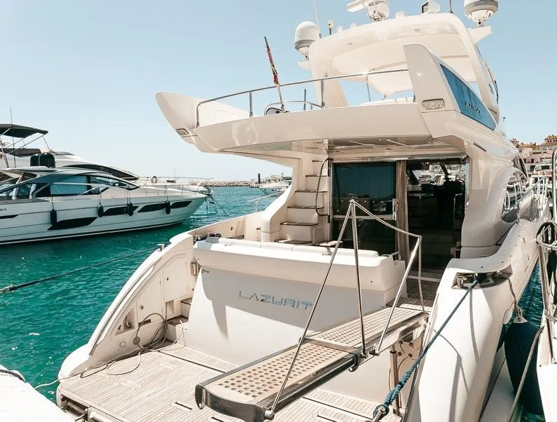 18.9m Marbella Motor Yacht Azimut 58 Hire