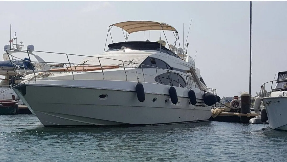 Regina Mare Mietboot - 1