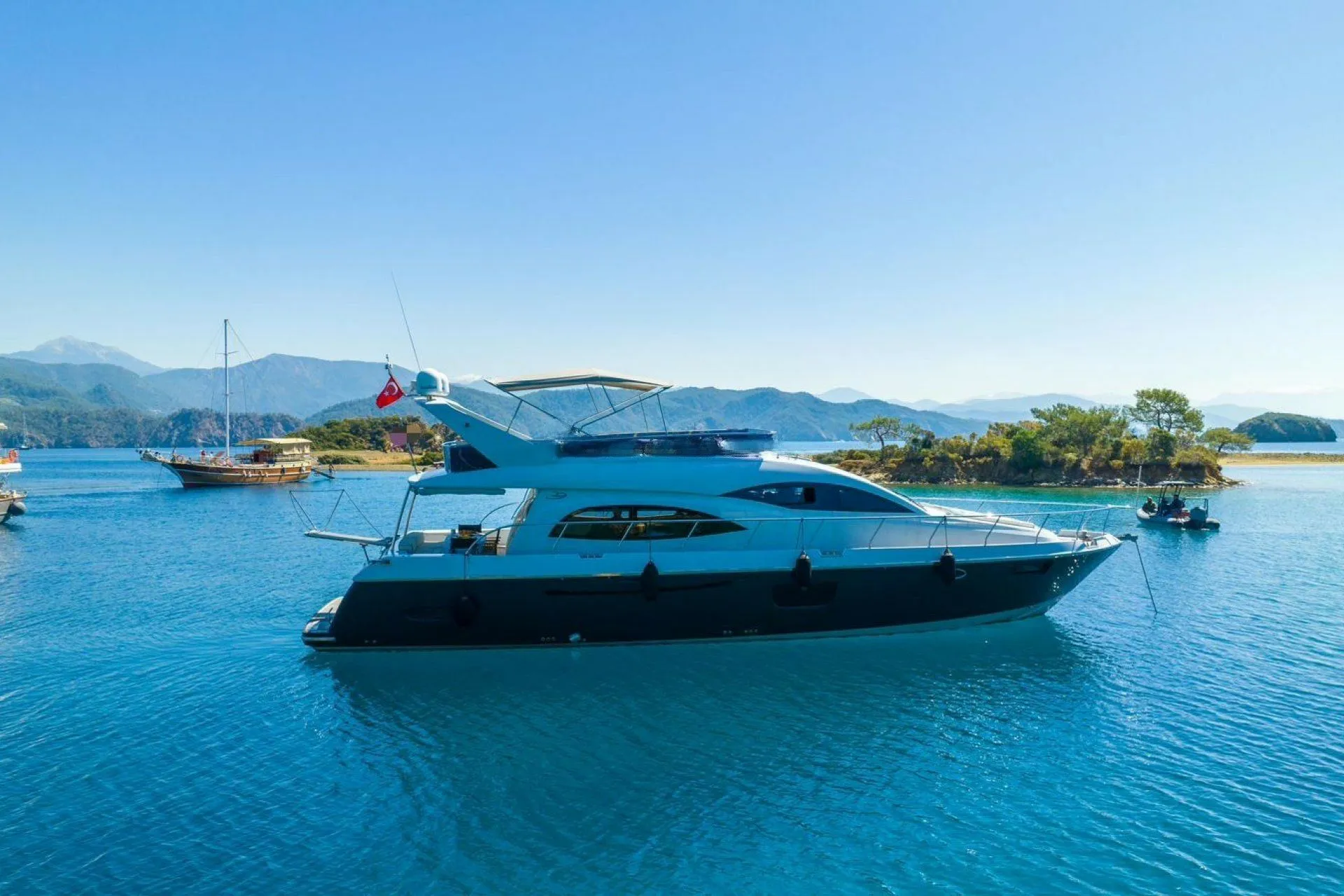 Carmina 1 Charterboot - 3