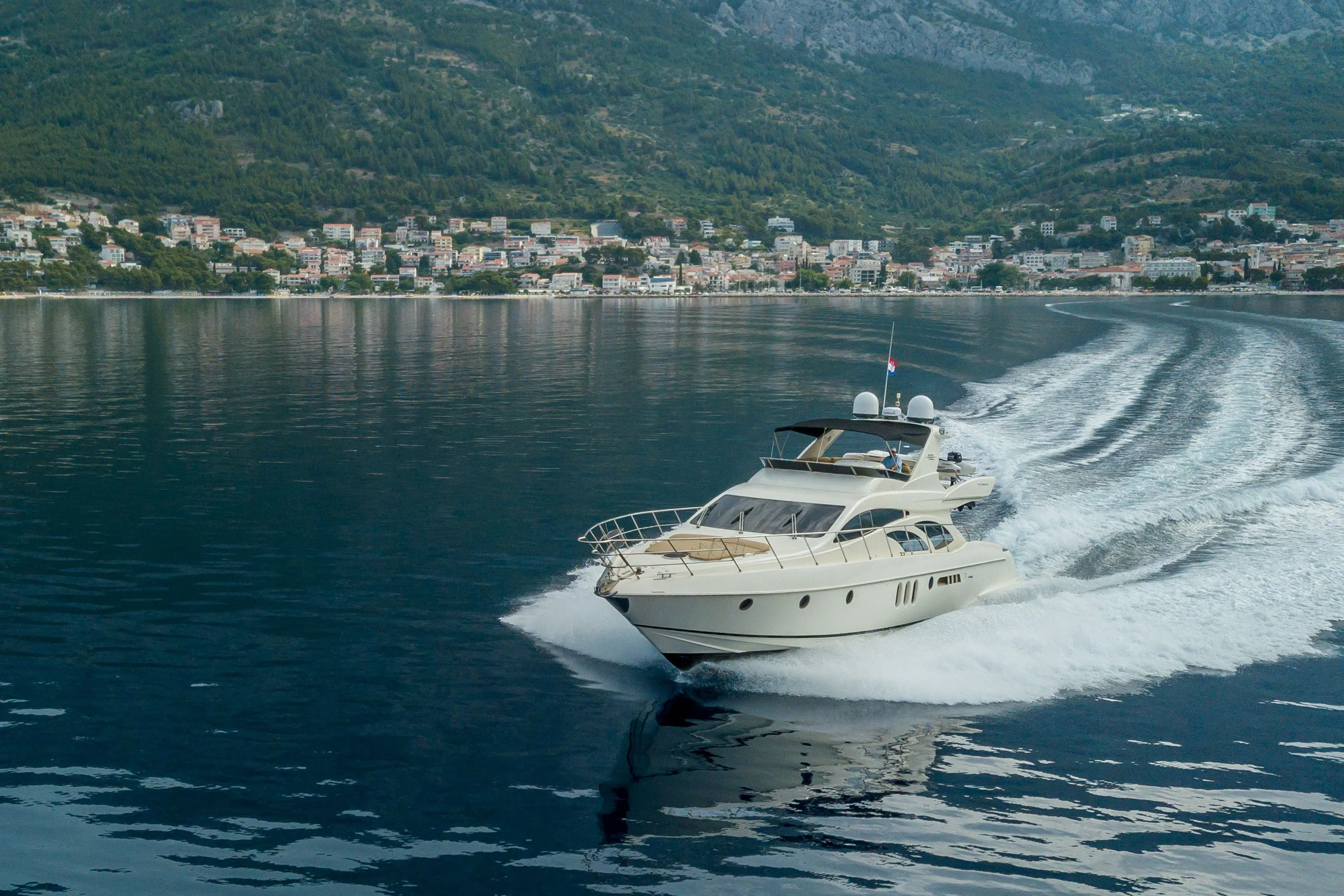 Eos Charter Boat - 4