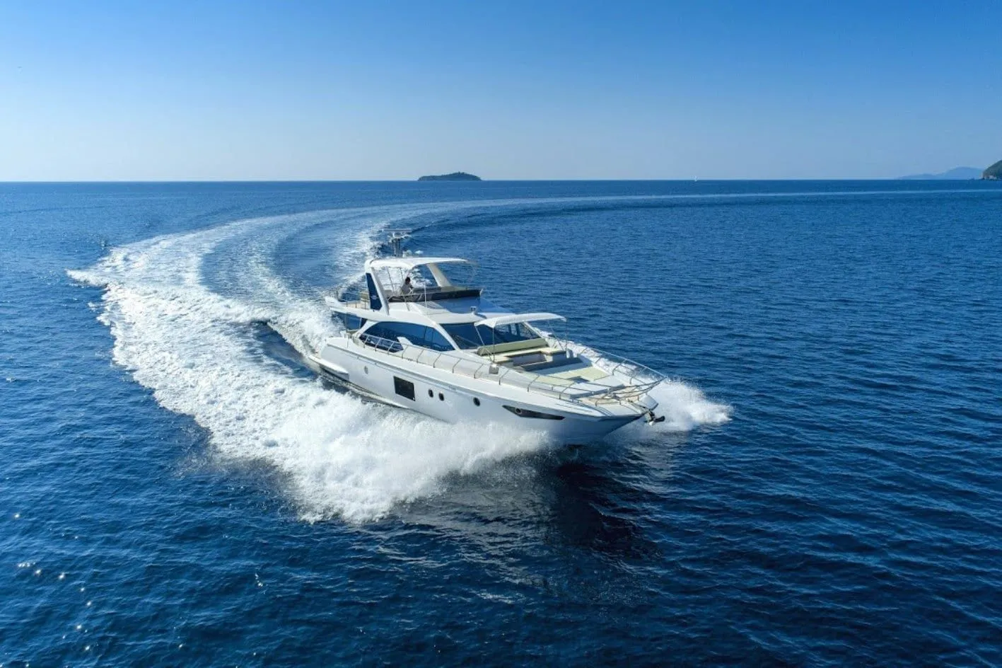 Tamara 2 Charter Boat