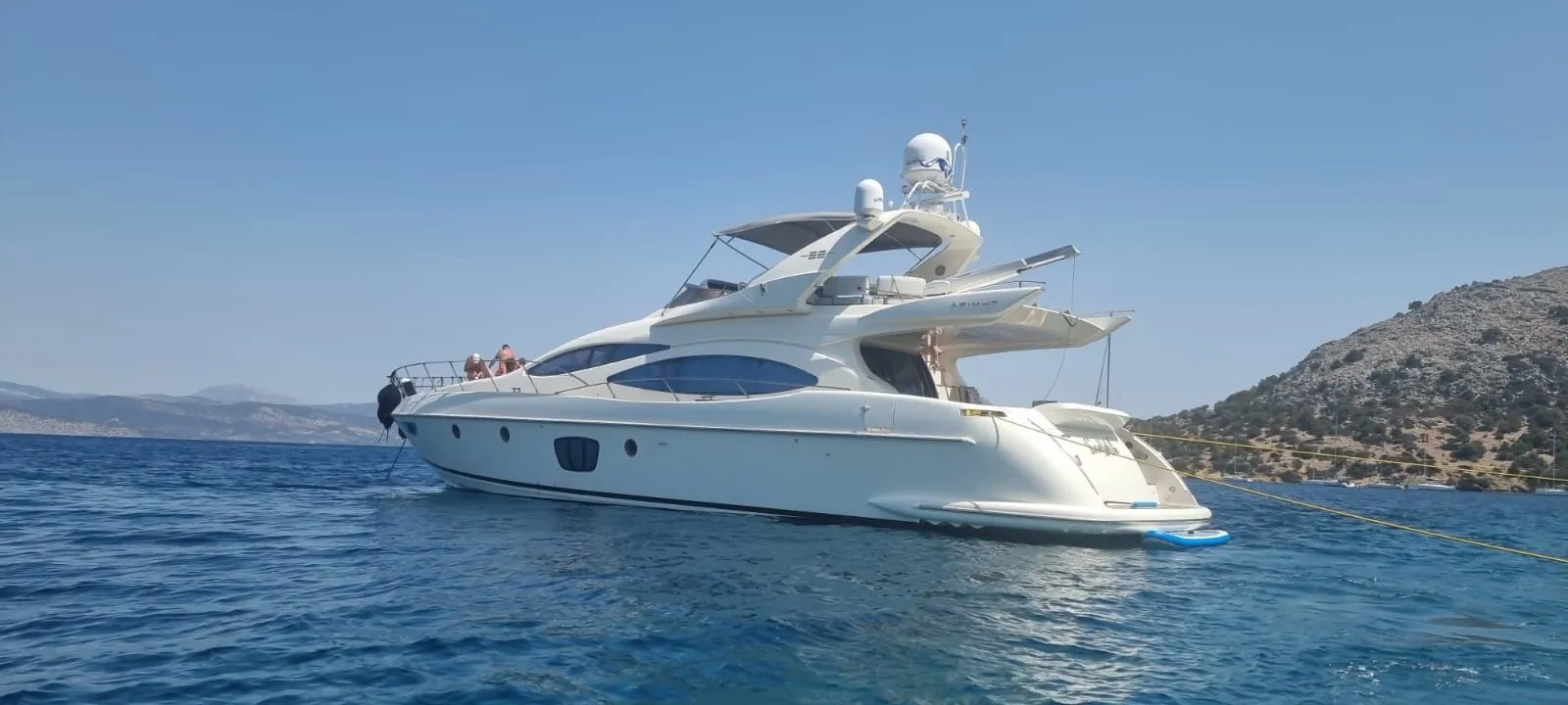 Rent a 21.6m Azimut 68 in Athens