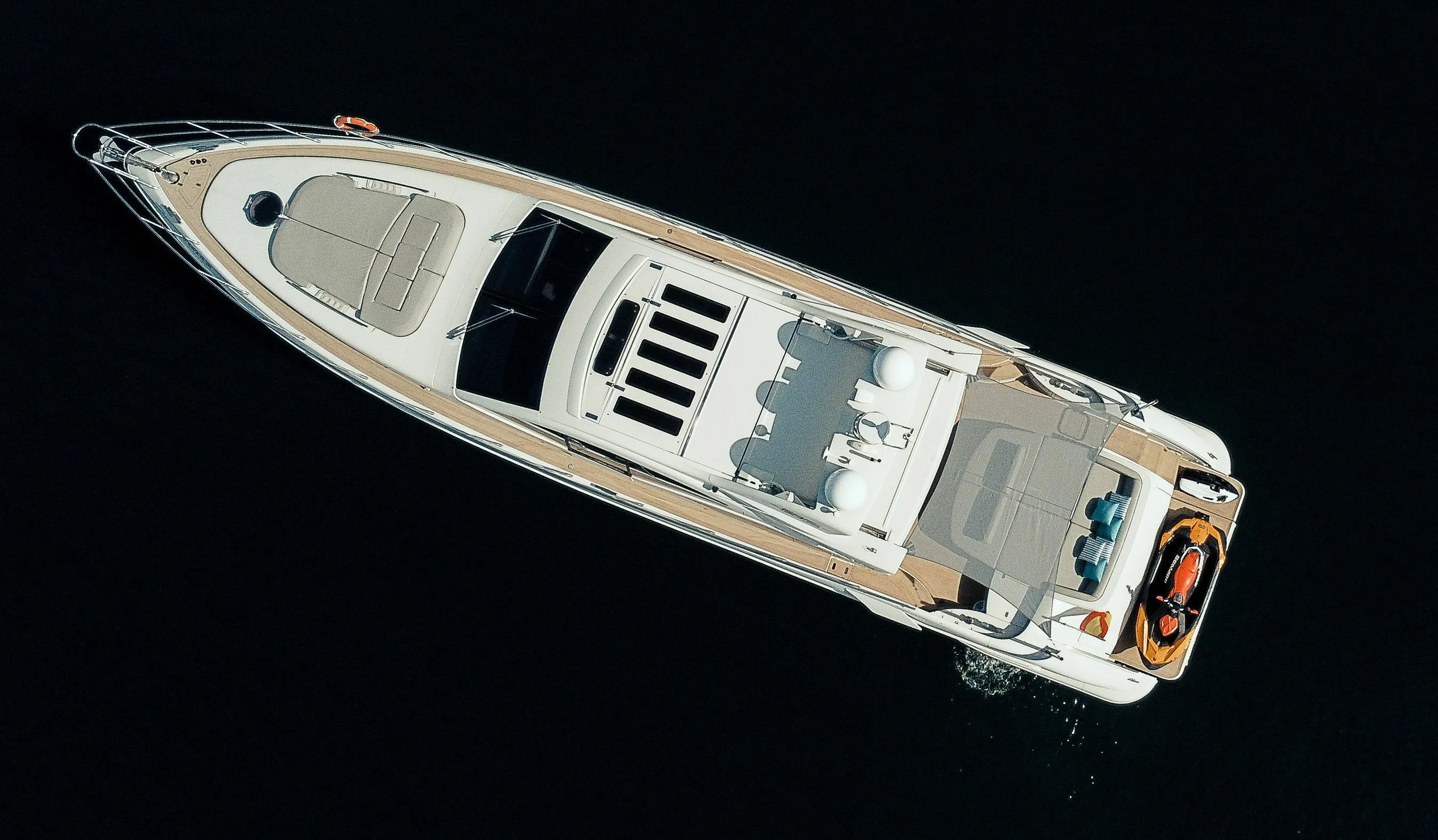 Explore Palma de Mallorca on a 21m Rental Motor Yacht