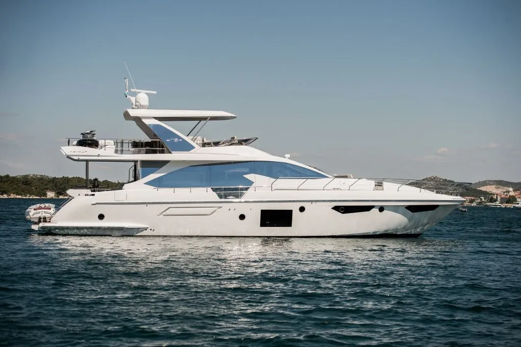 Alyss Mietboot - 3