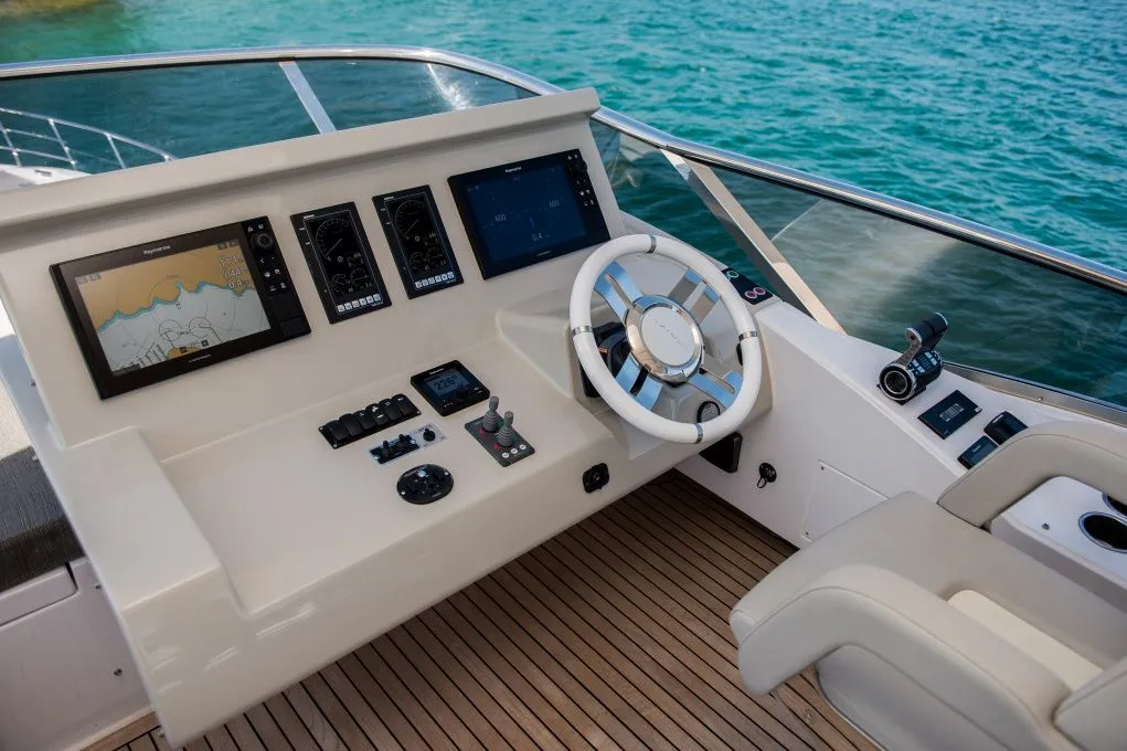 Alyss Mietboot - 5