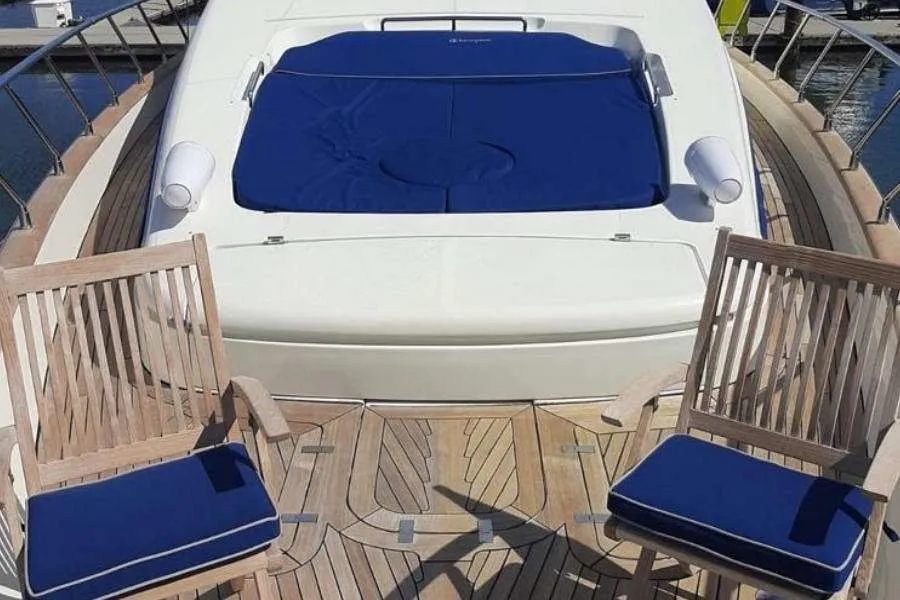 Libero Charter Boat